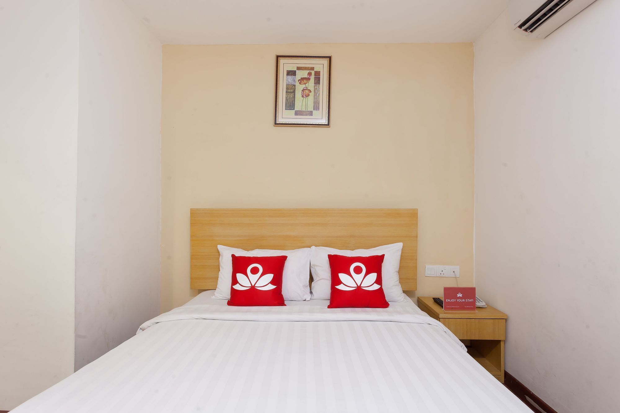 Zen Rooms Opposite Ymca Kuala Lumpur Luaran gambar