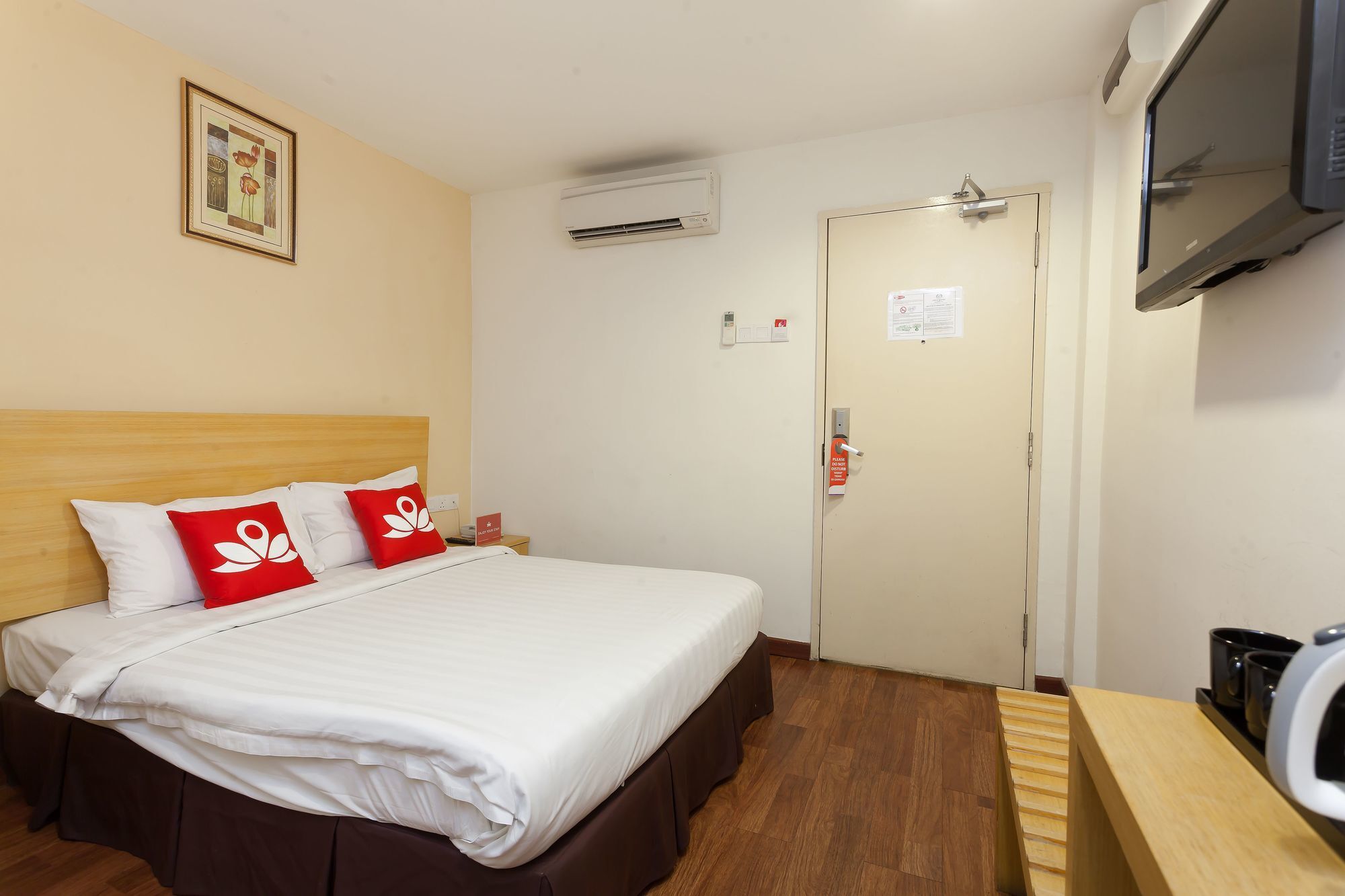 Zen Rooms Opposite Ymca Kuala Lumpur Luaran gambar